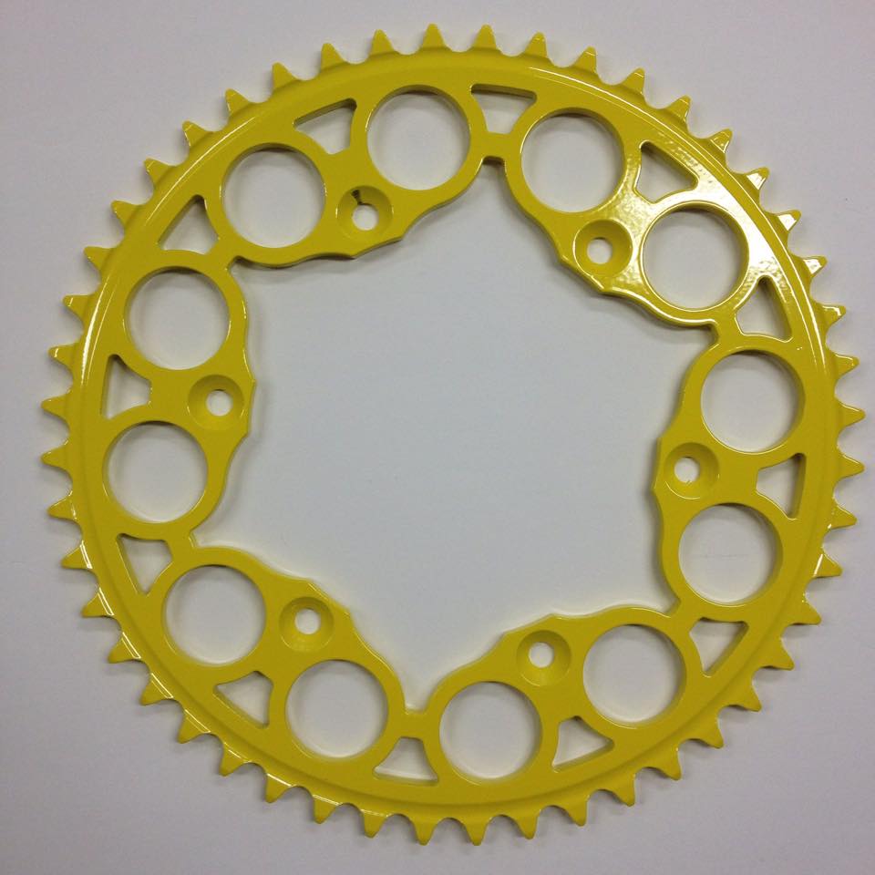 ocelová rozeta Suzuki