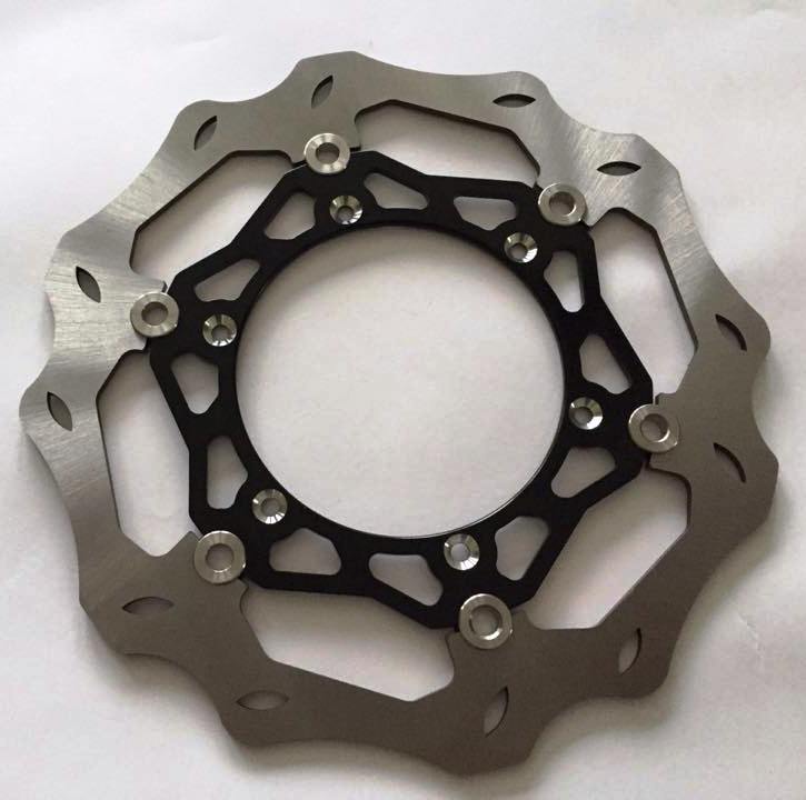 přední brzdový kotouč